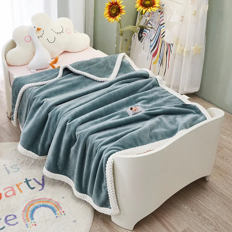بطانية فلانيل للأطفال DecorBites™ - غطاء سرير فردي خفيف الوزن ومريح