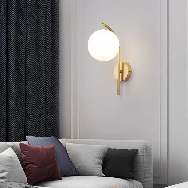 مصباح حائط DecorBites™ الكروي الزجاجي LED لغرفة النوم وغرفة المعيشة والإضاءة الداخلية