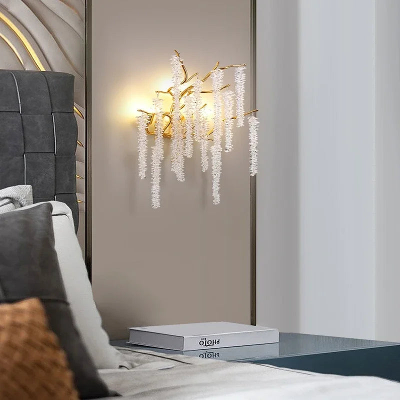 ثريات كريستال LED زجاجية ذهبية من DecorBites™ لديكور غرف الطعام الفاخرة