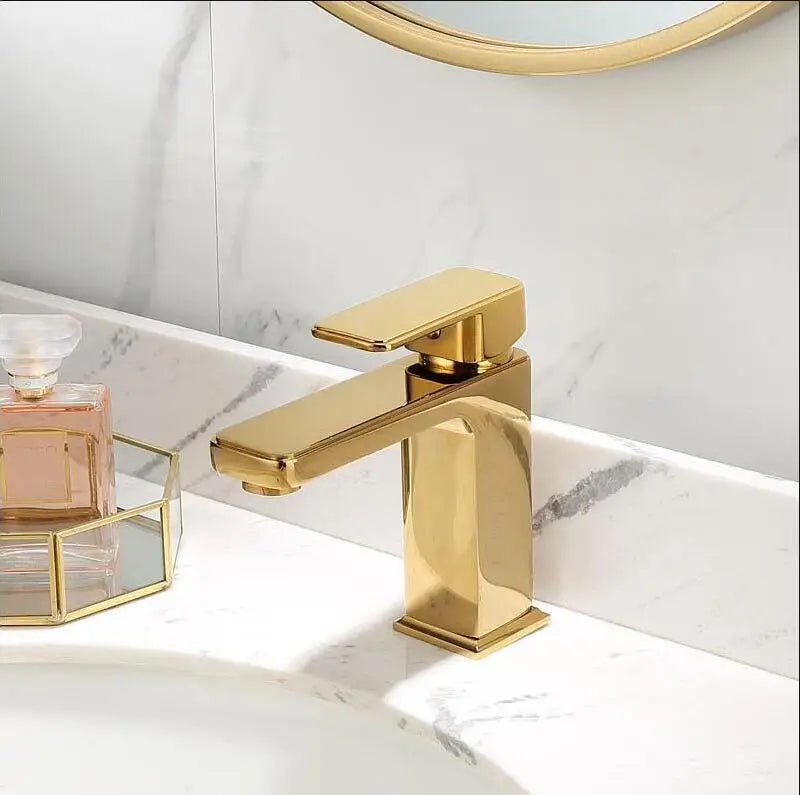 صنبور حوض Gold DecorBites™‎: صنبور حوض حمام بمقبض واحد وخلاط حوض نحاسي