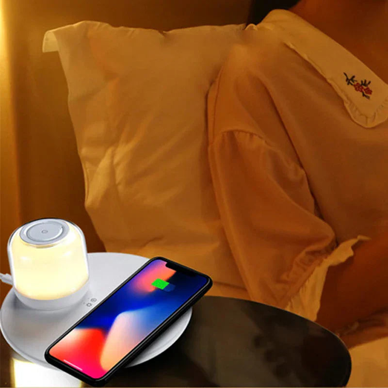 مصباح طاولة مع شاحن لاسلكي بتقنية LED من DecorBites™ لهواتف آيفون وسامسونج وهواوي - لوحة شحن لاسلكي