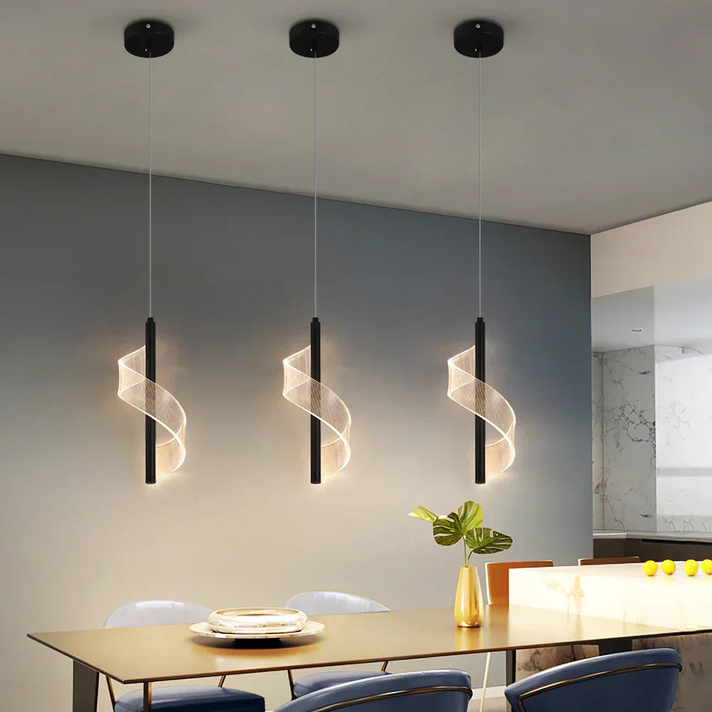 ثريا إضاءة LED متدلية من ديكور بايتس™ للمساحات المعيشية وتناول الطعام والمطابخ وديكور المنزل