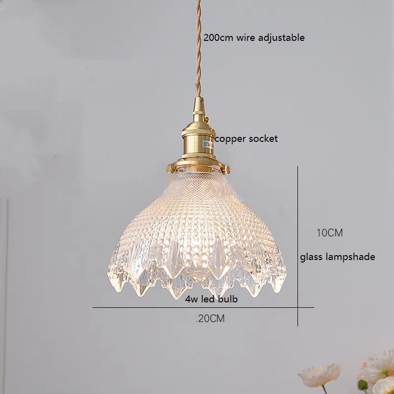 مصباح قلادة DecorBites™ LED زجاجي أخضر بمقبض خشبي نحاسي لديكور المنزل الاسكندنافي الحديث