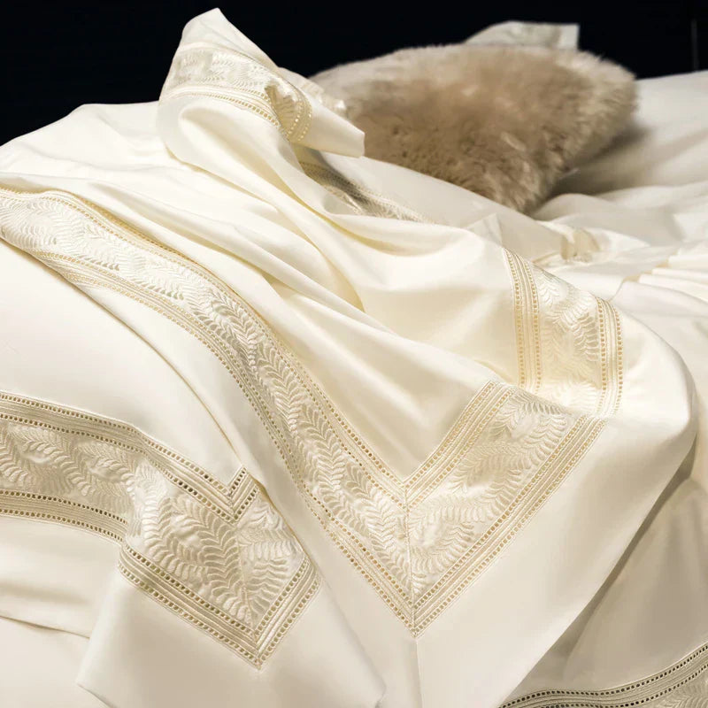 1400TC Egyptian Cotton DecorBites™ Bedding Set with Wide Edge Embroidery & Hollow Out Design