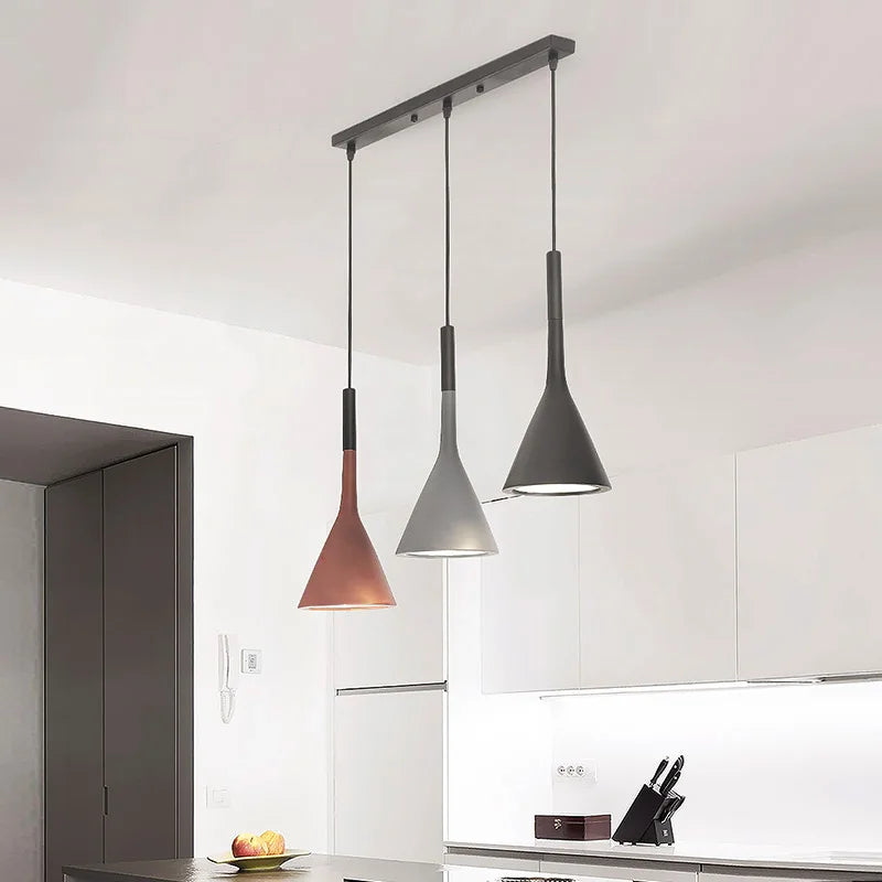 ثريات LED من ديكور بايتس™: 3 مصابيح معلقة لديكور مطبخ وغرفة طعام فني