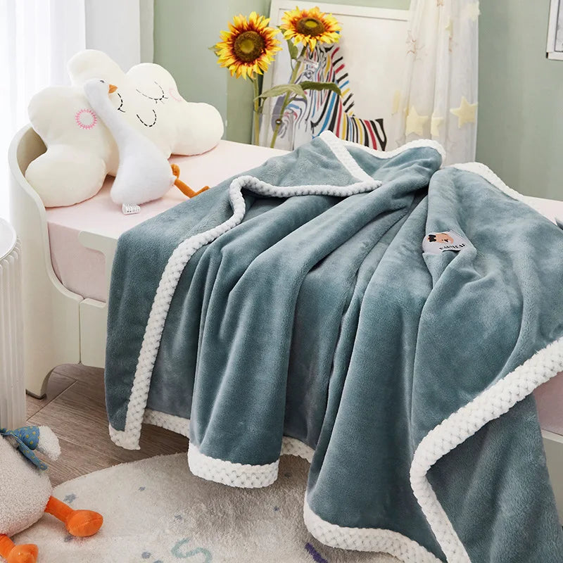 بطانية فلانيل للأطفال DecorBites™ - غطاء سرير فردي خفيف الوزن ومريح