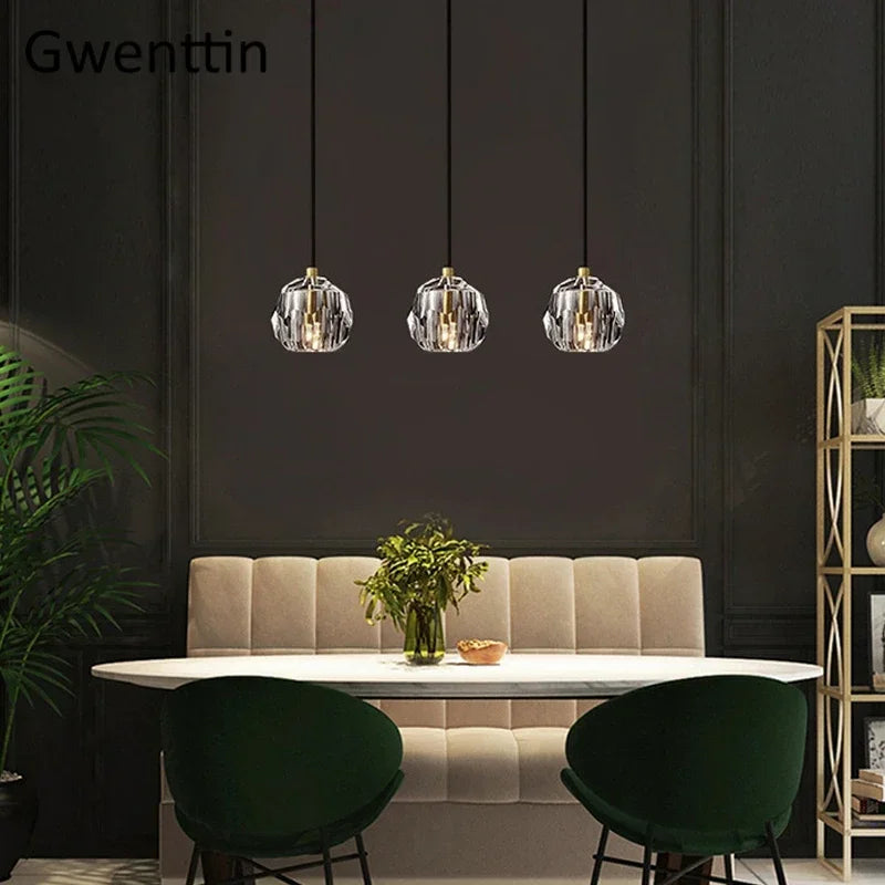 فوانيس معلقة كريستالية K9 من DecorBites™: مصباح معلق عصري بتصميم نورديك ذهبي لغرفة المعيشة وديكور المنزل والمطبخ.