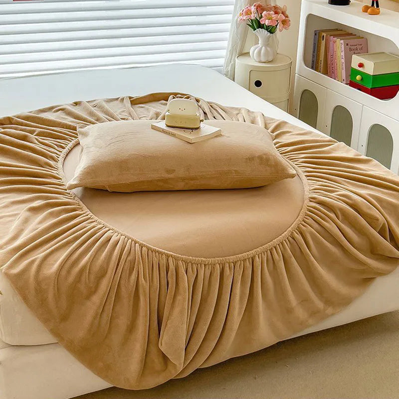 DecorBites™ Cozy Milk Velvet Fitted Sheet for Autumn & Winter Mattress Topper