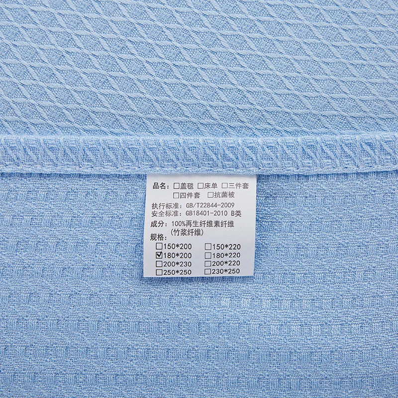 DecorBites™ Bamboo Fiber Summer Quilt - Lightweight & Breathable Diamond Grid Blanket