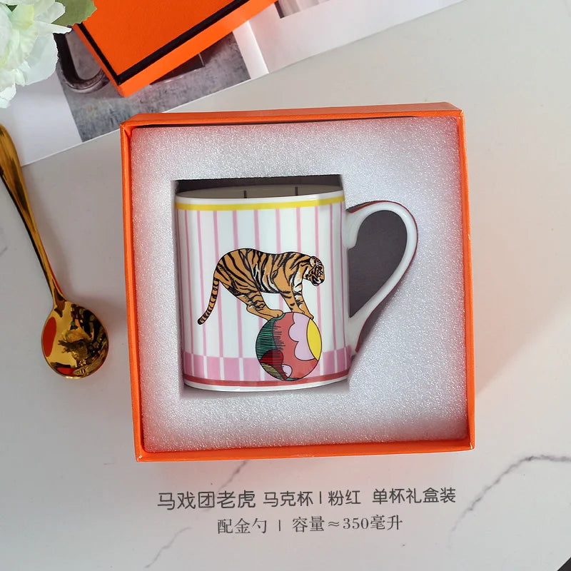طقم أدوات مائدة للأطفال من DecorBites™ Circus Troup - أطباق، أوعية، كوب، قدر، صحن - هدية للأطفال