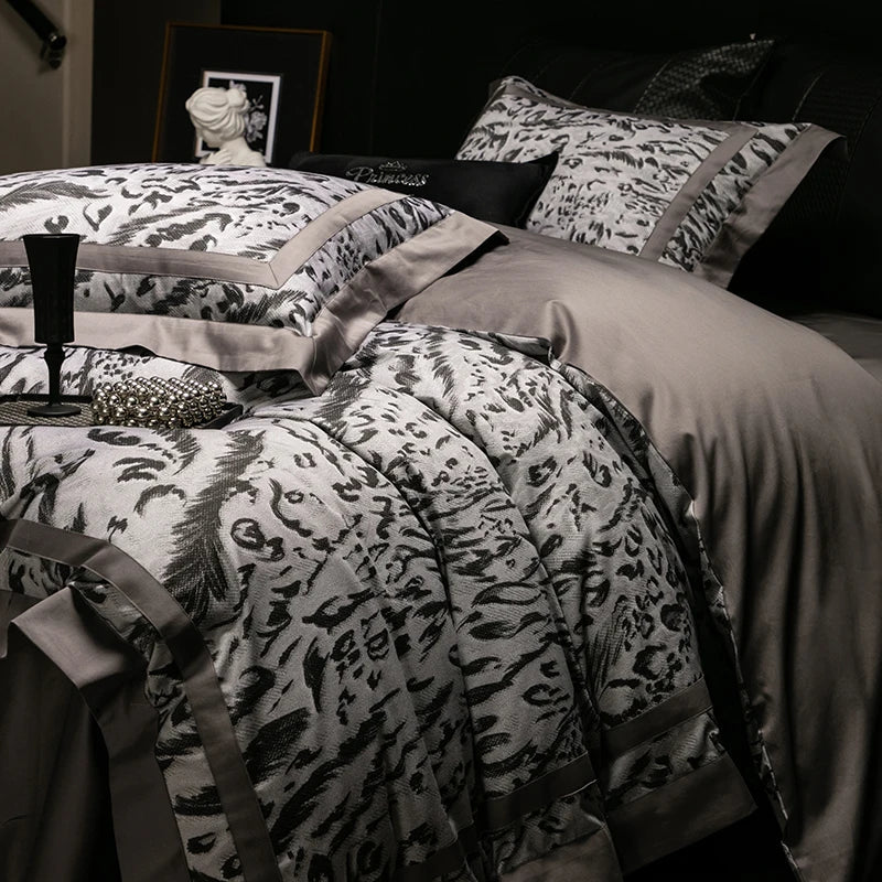 DecorBites™ 1000TC Egyptian Cotton Zebra Print Bedding Set with Duvet Cover, Sheet, Pillowcases