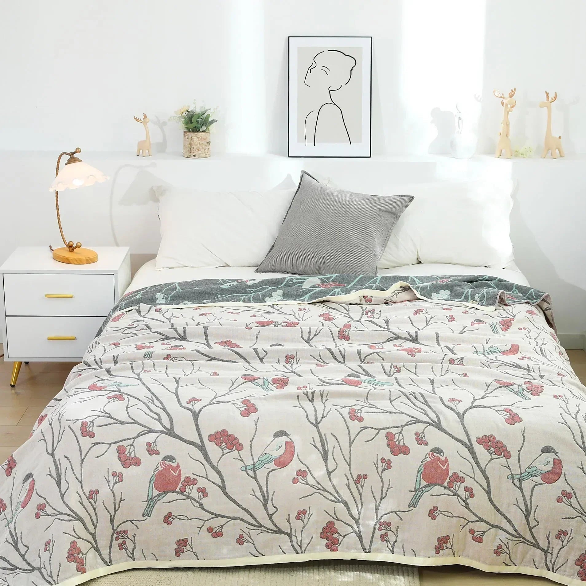 DecorBites™ 100% Cotton Gauze Summer Blanket - Soft Floral Throws for Sofa and Bed