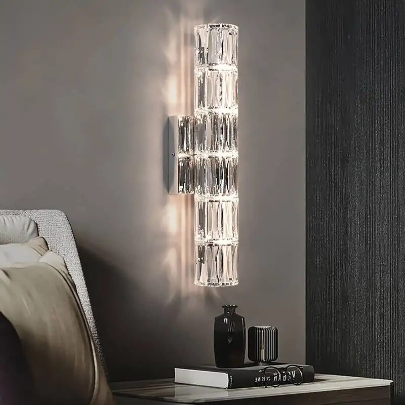 DecorBites™ Applique Murale en Cristal : Design Nordique LED Luxe, Or/Chrome Artistique pour Salon, Chambre à Coucher