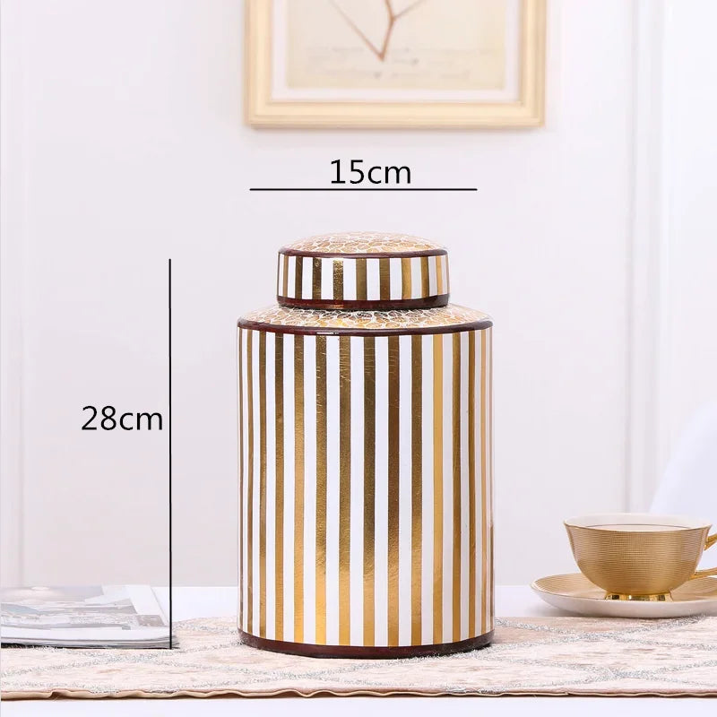 مزهرية سيراميك جولدن سترايب من DecorBites™ بغطاء، برطمان تخزين عصري لديكور المنزل