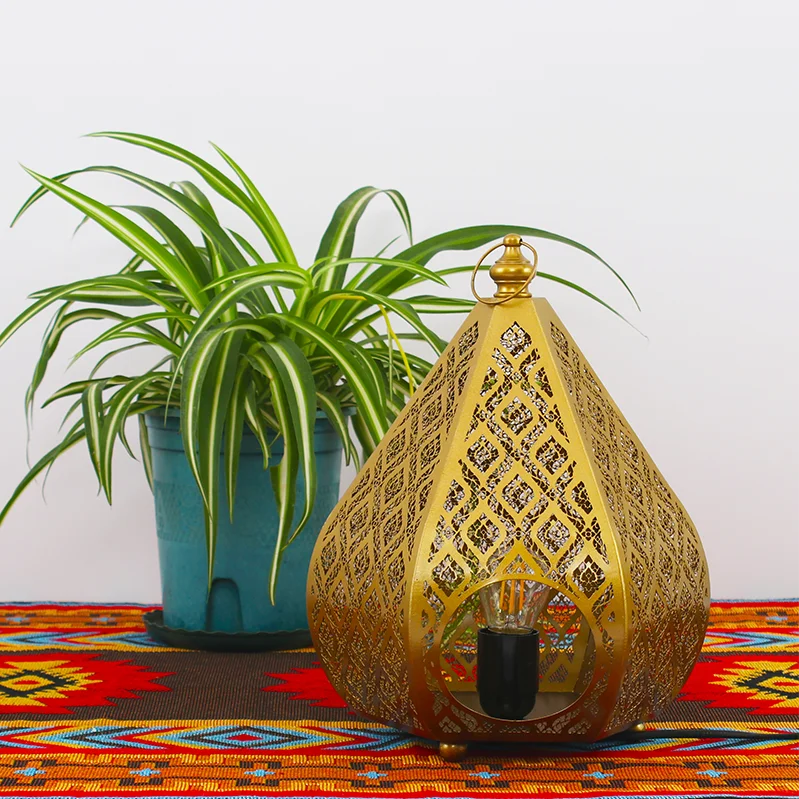 DecorBites™ حامل شموع القرع: حلية ديكور طاولات فاخرة خفيفة على الطراز الأوروبي القديم