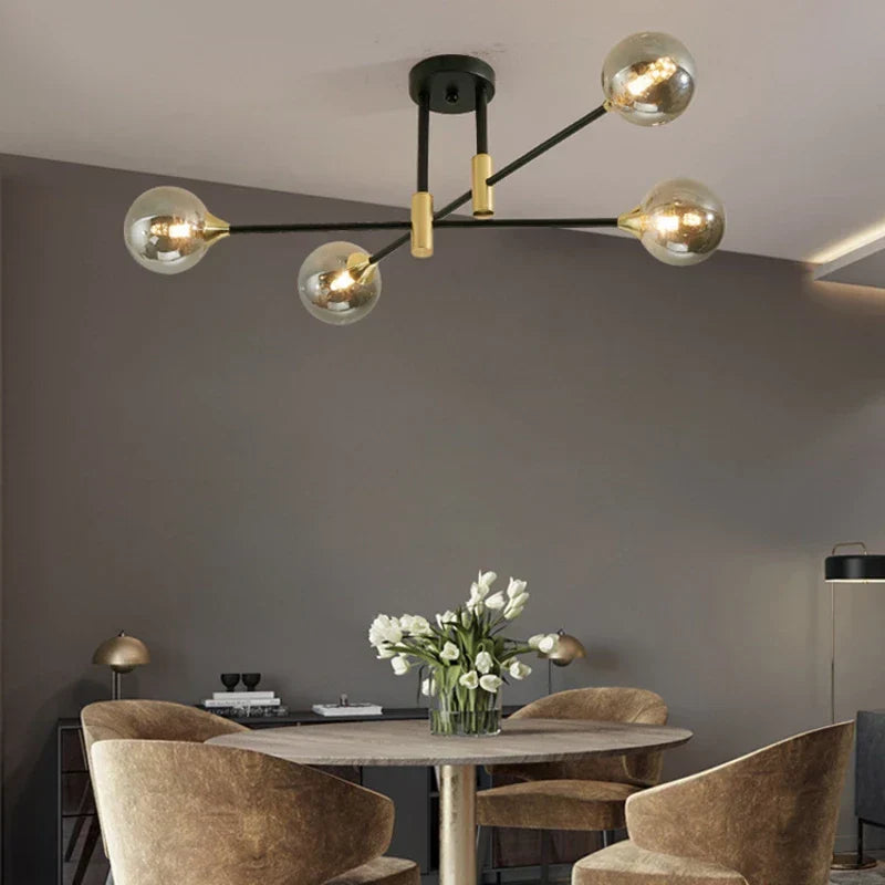 ثريا كروية دائرية LED من DecorBites™ باللونين الأسود والذهبي - إضاءة أنيقة للمنزل