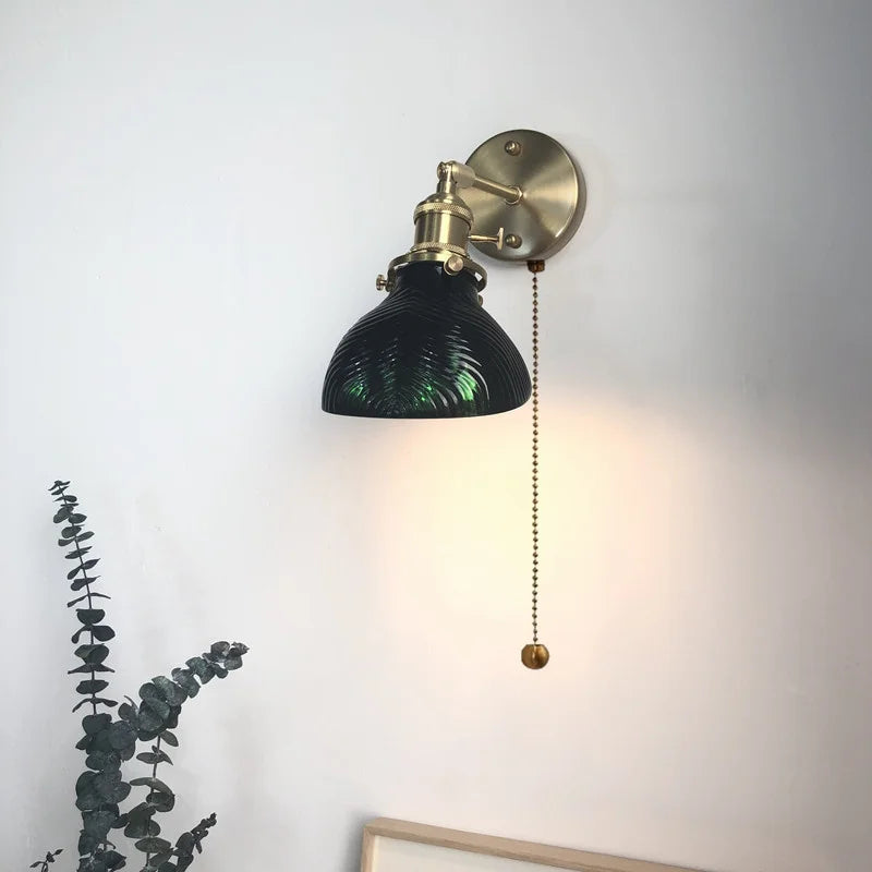 DecorBites™ مصباح حائط LED نحاسي زجاجي أخضر بتصميم نورديك حديث