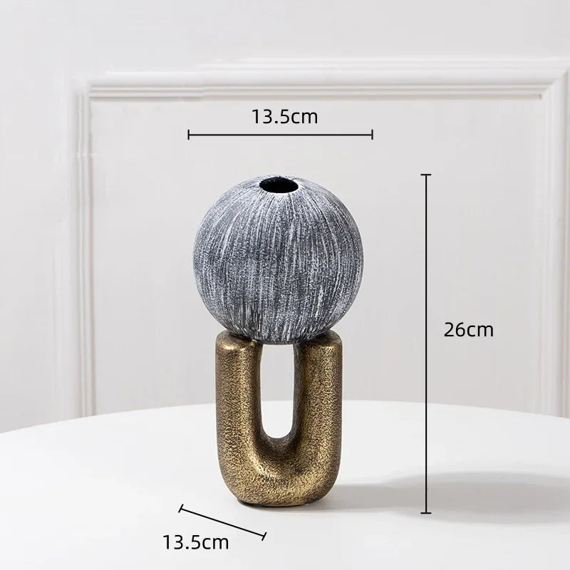 فازة سيراميك DecorBites™ بخطوط ذهبية ونمط هندسي - ديكور منزلي لتنسيقات الزهور المجردة