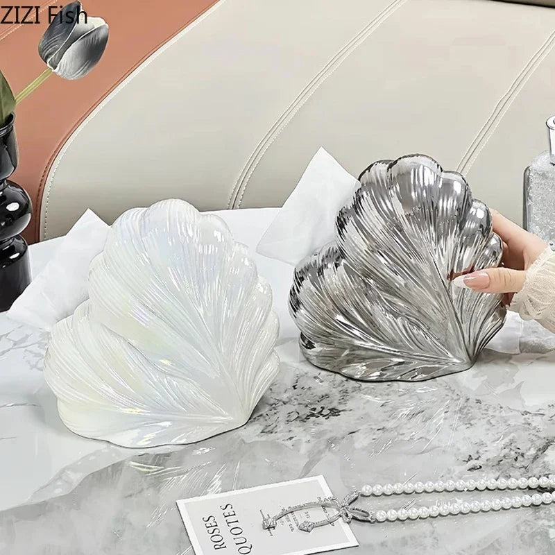 حامل مناديل ورقية من السيراميك بتصميم ريشة قلب من DecorBites™ لديكور المكتب وطاولة السرير
