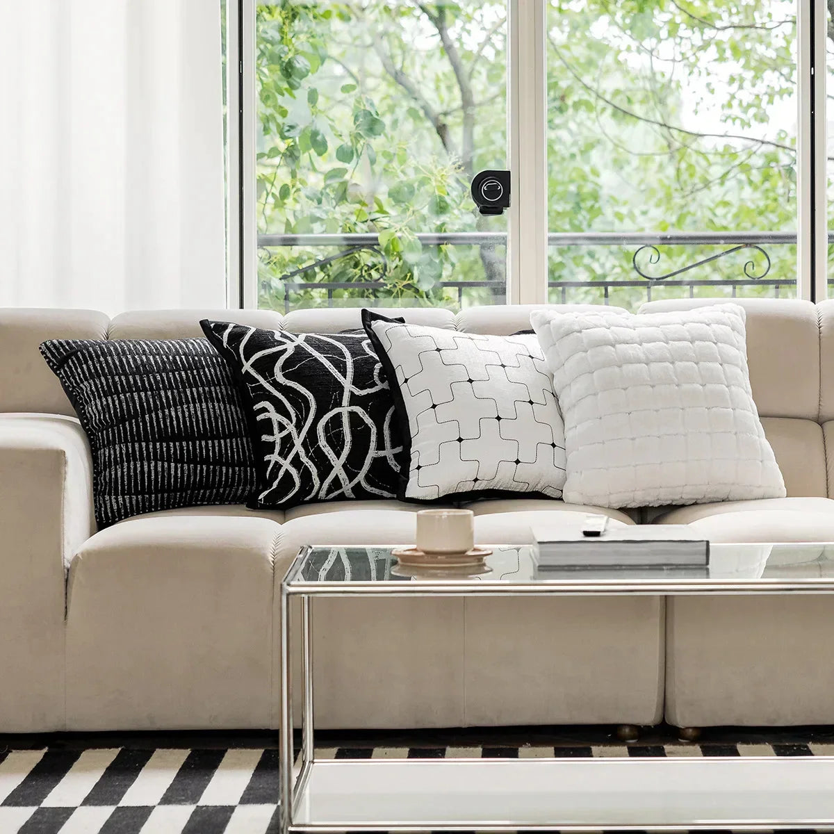 DecorBites™ Geometric Jacquard Cushion Cover 45*45 Modern Design Sense Pillowcase