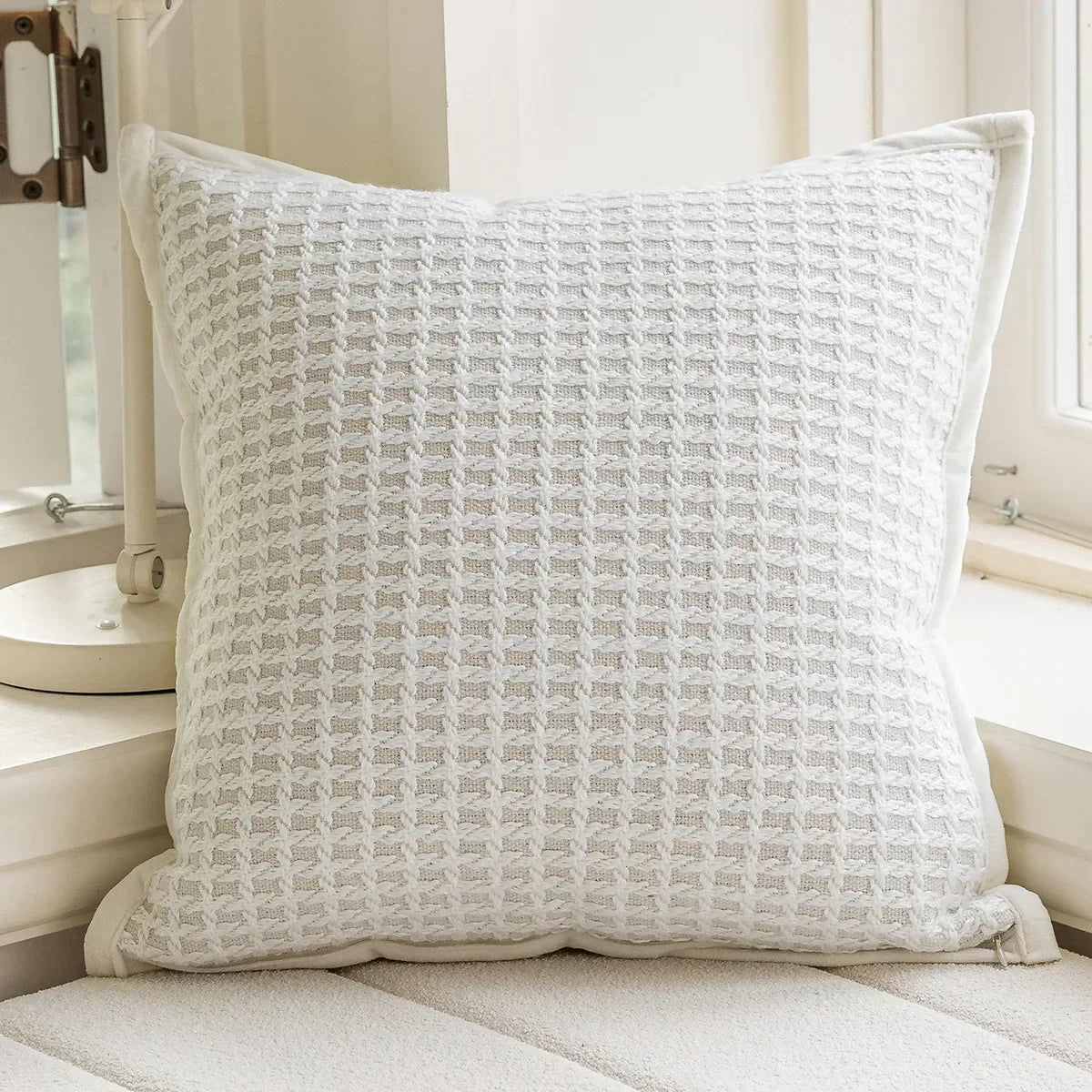 DecorBites™ Geometric Jacquard Cushion Cover 45*45 Modern Design Sense Pillowcase