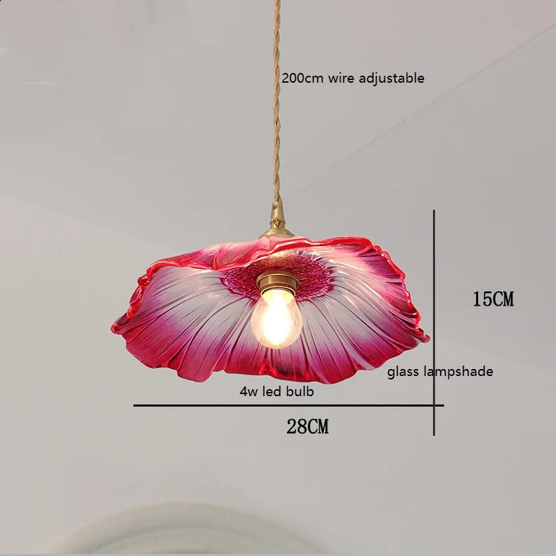 مصباح قلادة DecorBites™ LED زجاجي أخضر بمقبض خشبي نحاسي لديكور المنزل الاسكندنافي الحديث