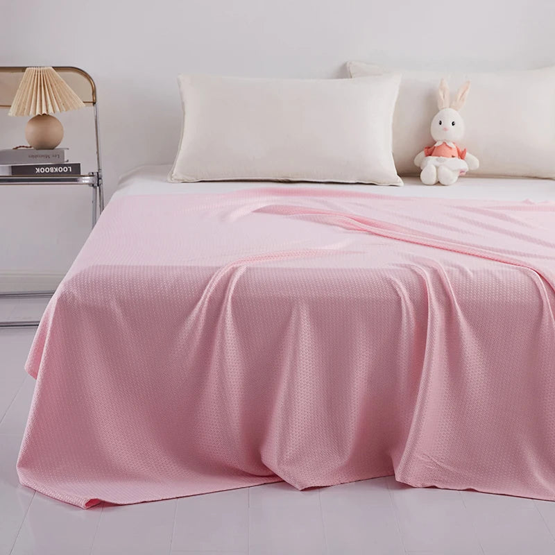 DecorBites™ Bamboo Fiber Summer Quilt - Lightweight & Breathable Diamond Grid Blanket