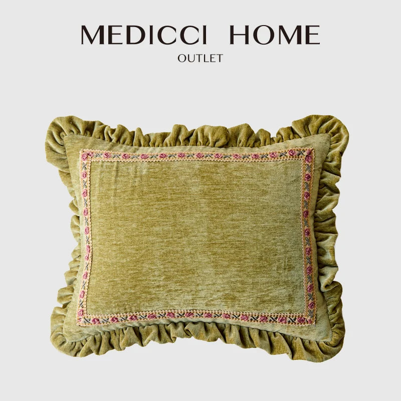 غطاء وسادة DecorBites™ Luxe المخملية الخضراء المزخرفة 35x45
