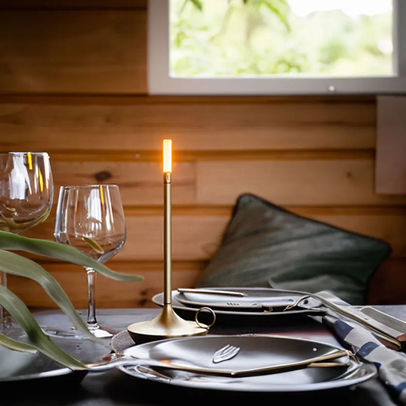 مصباح طاولة LED من DecorBites™: قابل لإعادة الشحن عبر USB، ضوء مكتبي للمكتب والدراسة