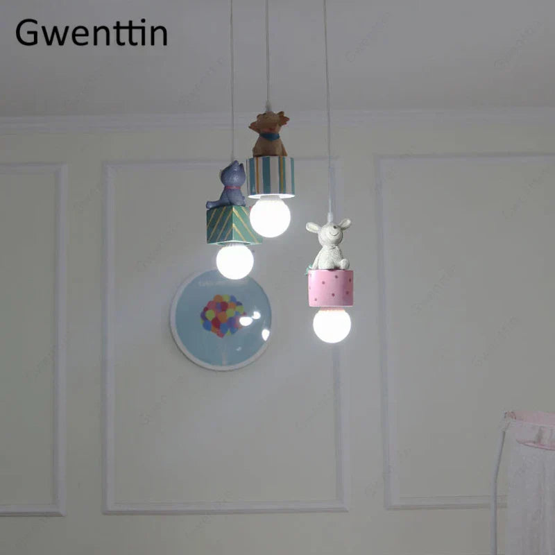 مصباح قلادة على شكل حيوانات للأطفال من DecorBites™: تركيبات إضاءة سقف LED على شكل أرنب وأسد وقطة