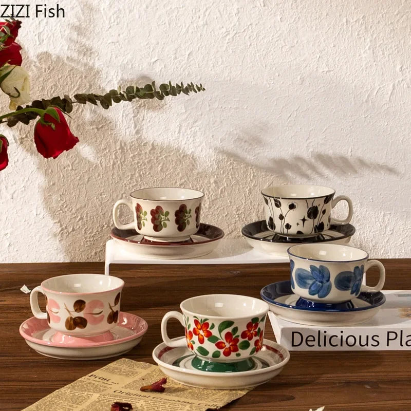 طقم فنجان وصحن سيراميك مزين بزهور حبر من DecorBites™ - كوب قهوة مطلي بالذهب لطاولة الطعام