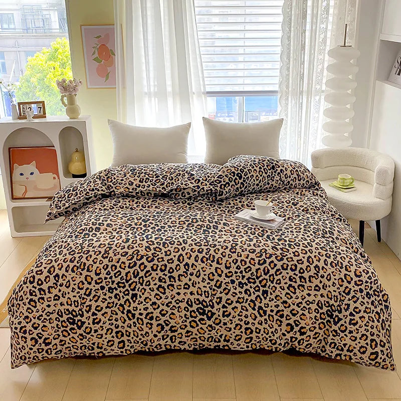 DecorBites™ Leopard Print Soft Bedding Set Duvet Cover Kit - High Quality, Skin Friendly, Comfortable