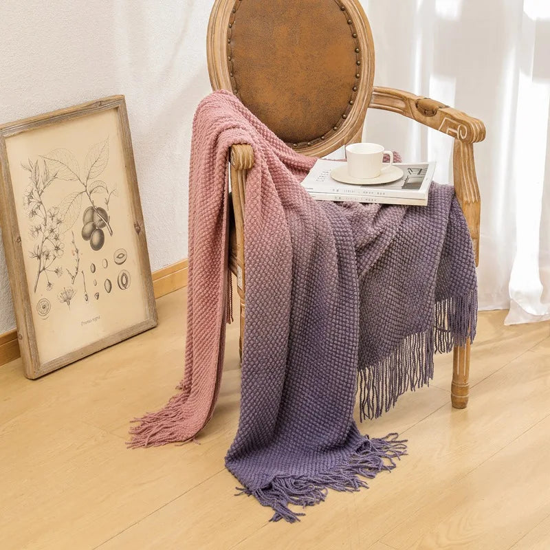 DecorBites™ Gradient Pineapple Grid Knit Blanket - All-Season Comfort for Adults & Kids