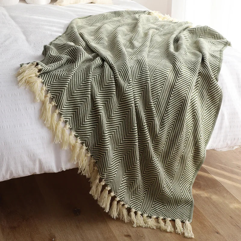DecorBites™ Geometric Knitted Blanket - Soft and Cozy Classic Decor for Home and Hotel Use