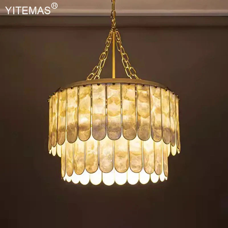 ثريا الصدف الذهبية DecorBites™: إضاءة معلقة أنيقة لغرفة المعيشة وغرفة النوم والمطبخ