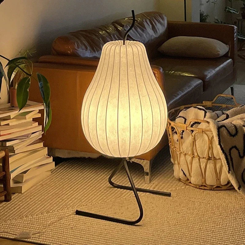 مصباح أرضي حريري ياباني DecorBites™: مصباح قماشي LED بتصميم وابي سابي لغرفة المعيشة وغرفة النوم