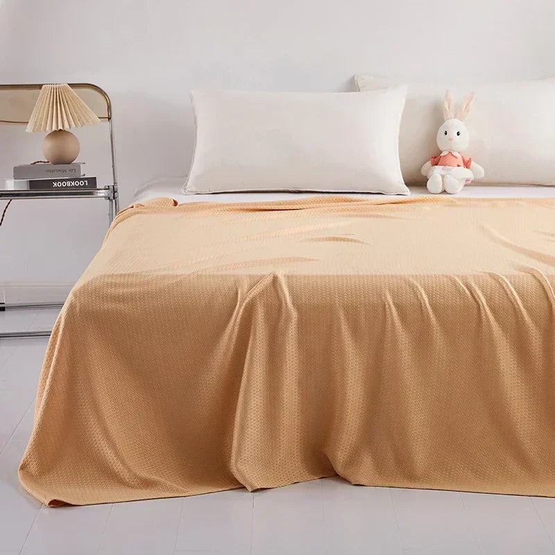 DecorBites™ Bamboo Fiber Cooling Summer Blanket: Lightweight Diamond Quilt Duvet