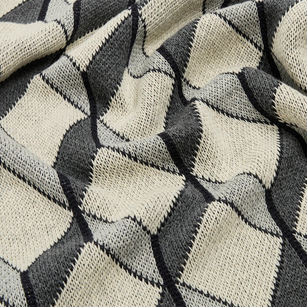 DecorBites™ 3D Cube Cotton Knitted Plaid Blanket - Soft and Cozy Nordic Bedspread