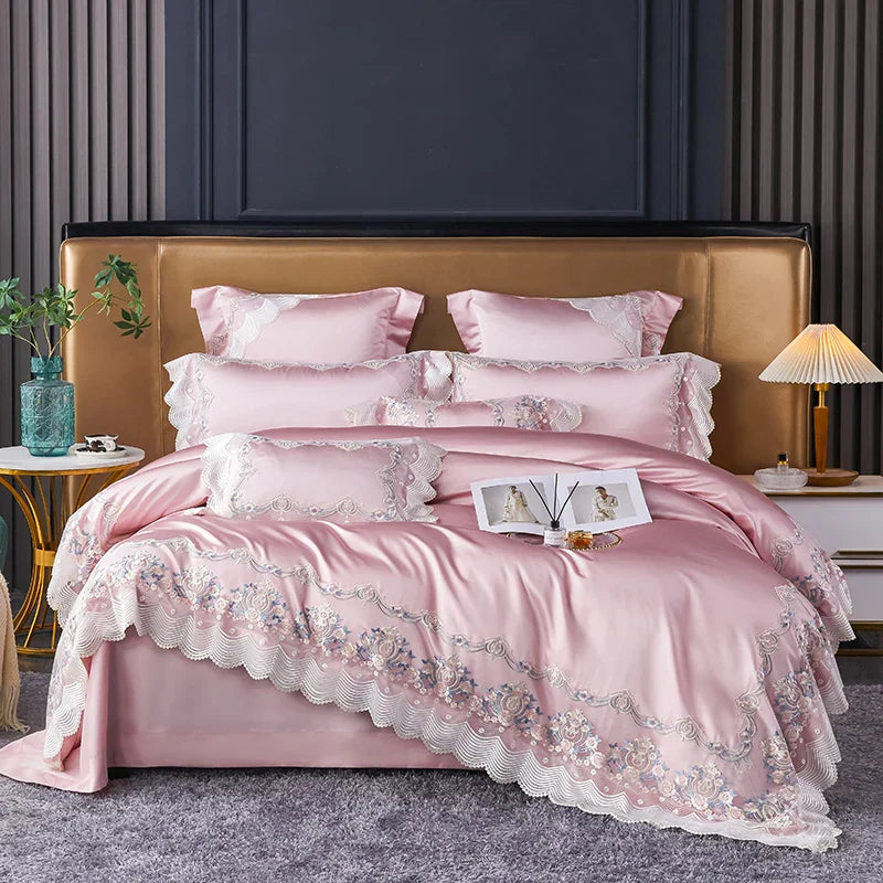 طقم مفروشات سرير الزفاف الفرنسي الفاخر من الحرير القطني المخرم من DecorBites™ لغرف نوم الأميرات الأنيقة