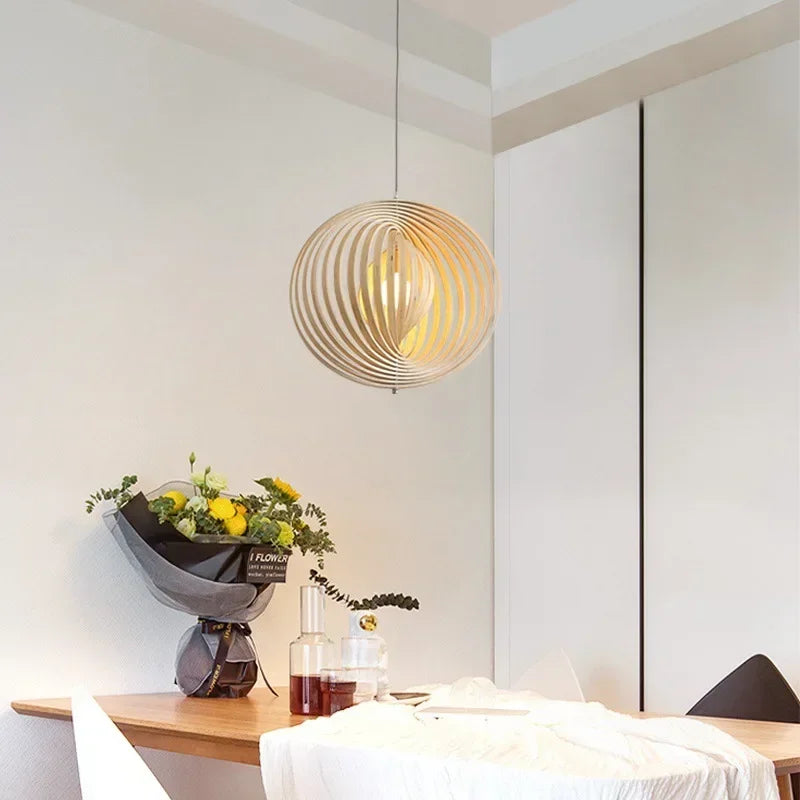 ثريا خشبية معلقة على شكل قمر ياباني من DecorBites™ لديكور المنزل