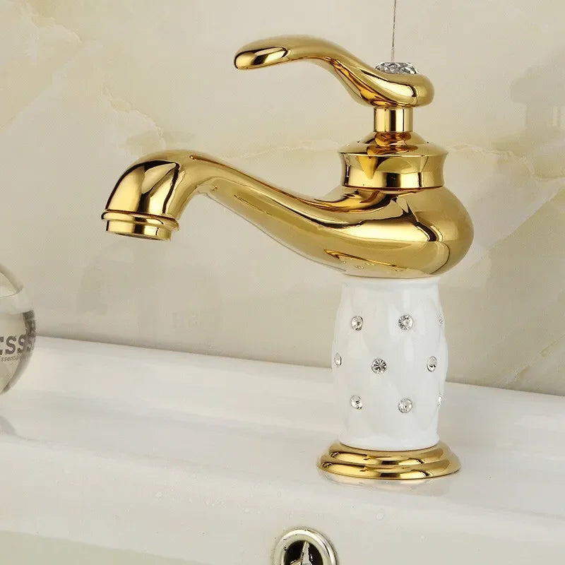 خلاط حوض ذهبي نحاسي من DecorBites™ مرصع بالماس، حنفية بمقبض واحد للمياه الساخنة والباردة