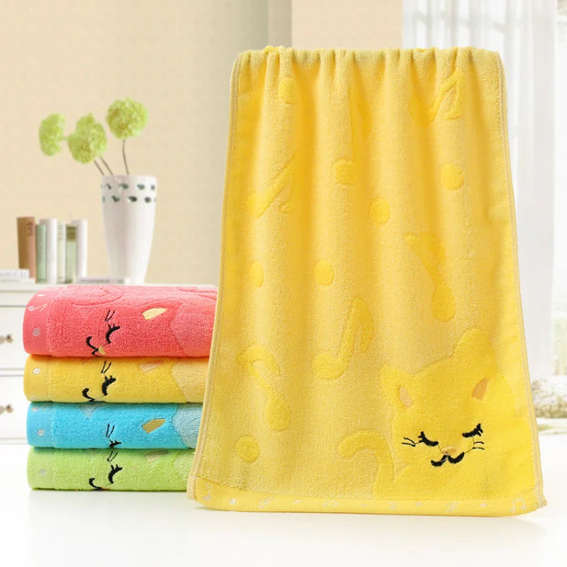 منشفة ألياف الخيزران "DecorBites™ Kids Cute Kittens" – ناعمة، قوية، عالية الجودة