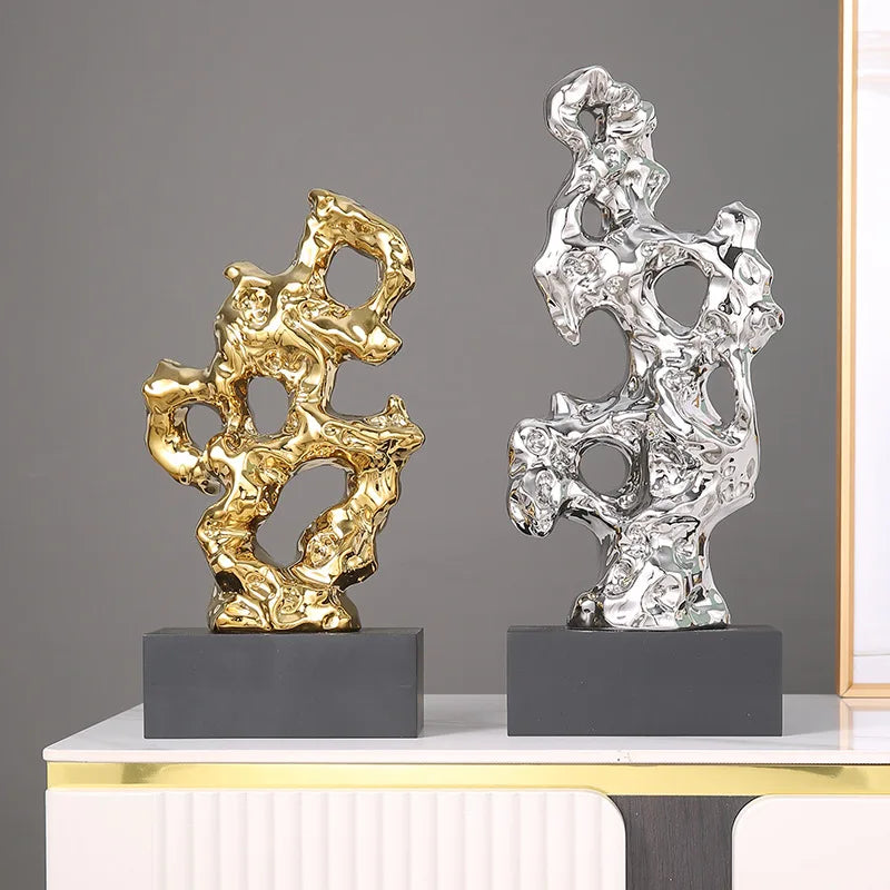 تُحف ديكور المنزل من DecorBites™: تماثيل مرجانية ذهبية مجوفة