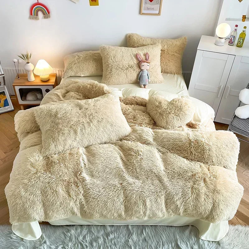 DecorBites™ Fluffy Faux Fur Bedding Set: Duvet Cover, Sheet, Pillowcase - Soft & Warm