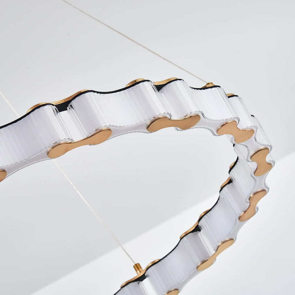 ثريا LED من DecorBites™: مصباح معلق عصري، أكريليك، حلقات دائرية لغرفة الطعام والمطبخ