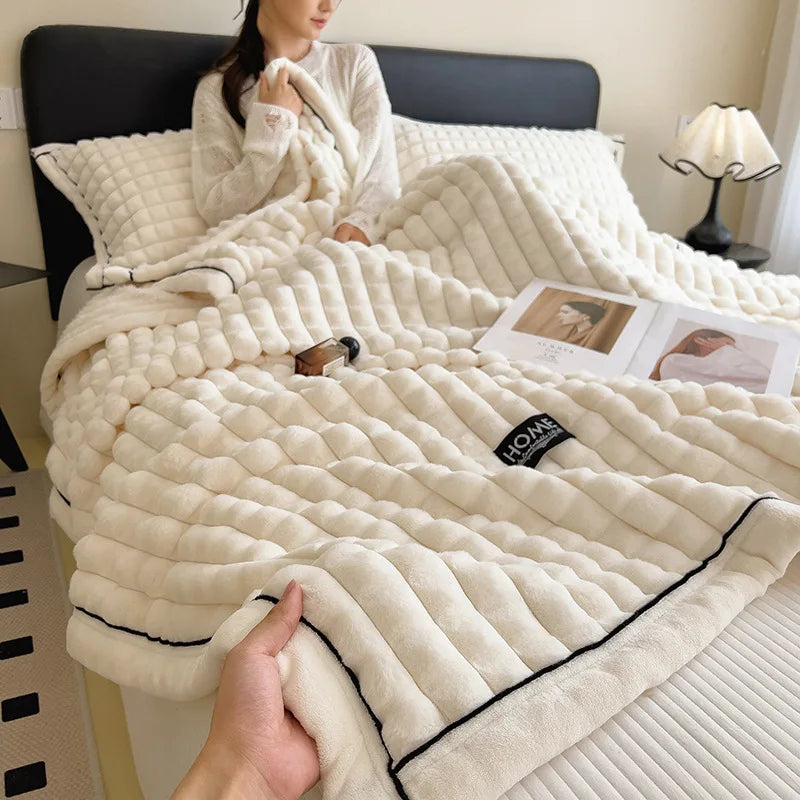 DecorBites™ Cozy Flannel Velvet Blanket: All-Season Solid Color Single Queen Quilt