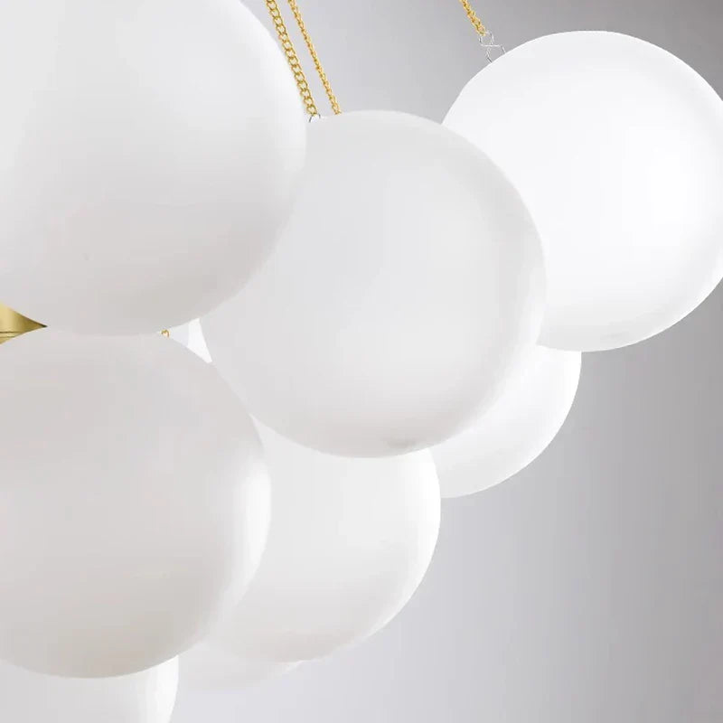 ثريات ديكور بايتس™ LED المتدلية لغرف المعيشة والطعام الحديثة