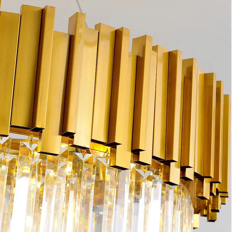 نجفة كريستال ذهبية من الستانلس ستيل من DecorBites™: إضاءة LED دائرية عصرية لغرفة الطعام