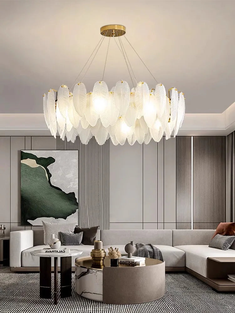 ثريا ريش زجاجية من ديكور بايتس™: ثريا سقف فاخرة فنية لديكور غرف المعيشة والطعام