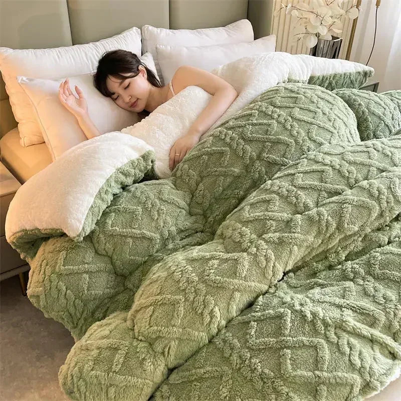 DecorBites™ Cozy Winter Bed Blanket: Luxe Lamb Cashmere Warmth Quilt for Comfort
